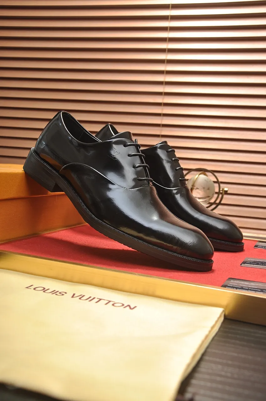 Men's shoes💰460💶【LOUIS VUITTON】(sheepskin lining) new cowhide LV formal shoes🎩🎩❗️🆘made one to one at the counter🎩original quality, imported cowhide upper➕full sheepskin lining➕original rubber outsole, {high quality visible}👣Size: 38-45 (45 custom-made)